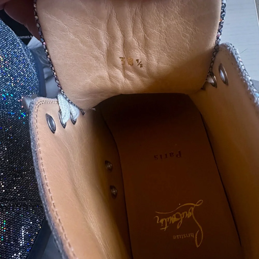 Women’s Christian Louboutin Glitter Sneaker. Only Worn Twice . Size 38 1/2 - Picture 6 of 10